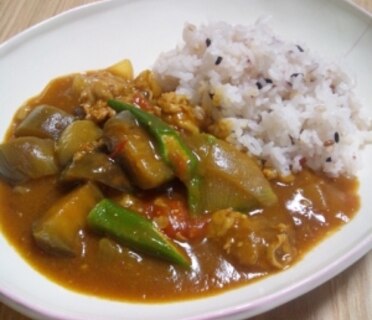 煮込まず簡単☆夏野菜カレー